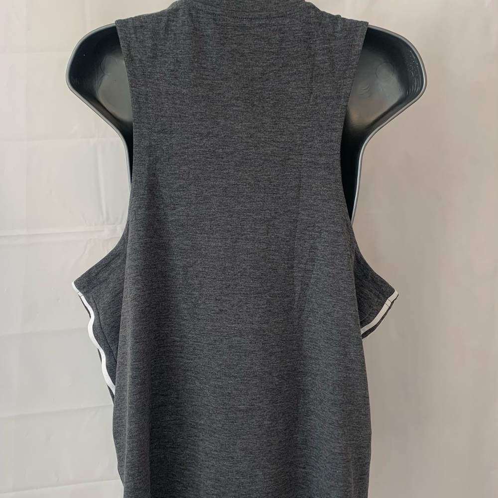 Adidas Aeroready gray sleeveless 3 stripes logo tank top womens XL NWT - Picture 9 of 9
